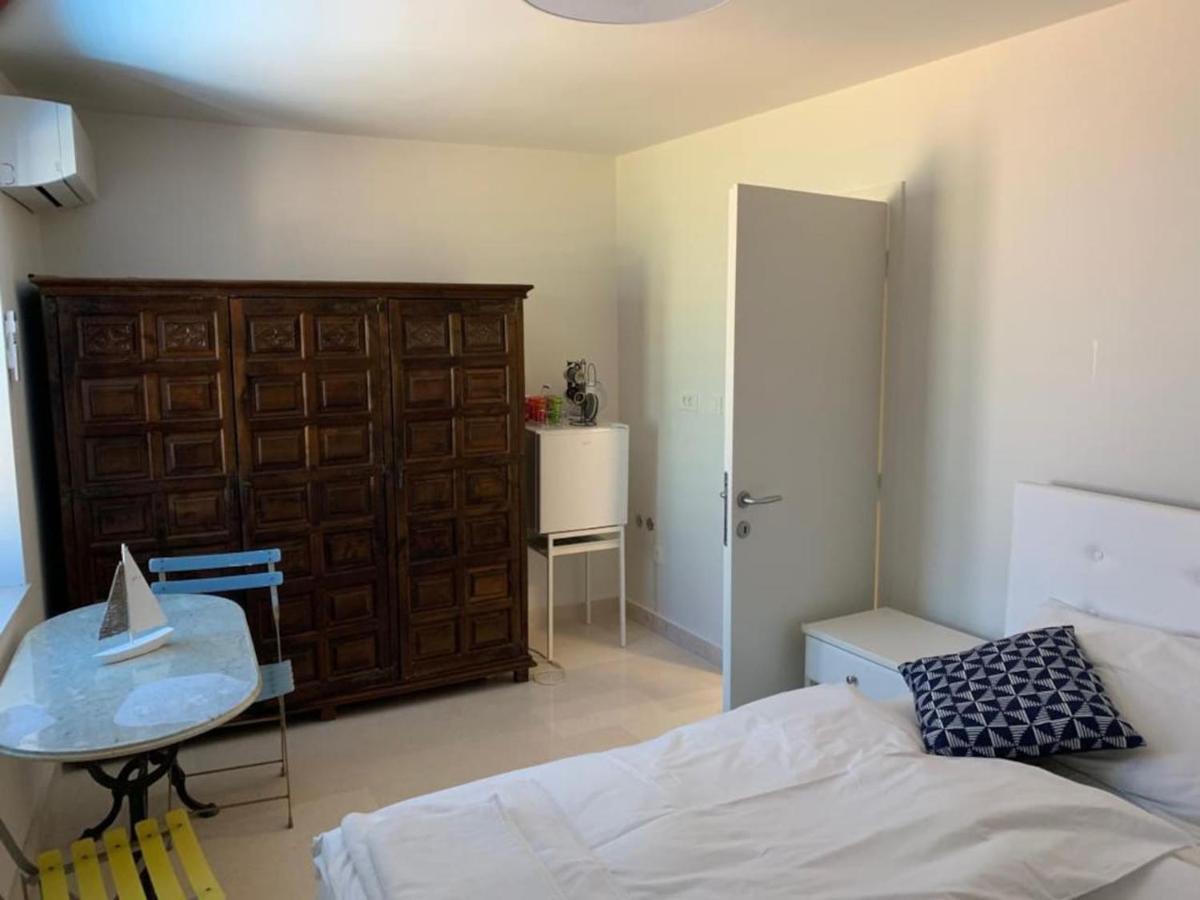Hvar Old Dalmatian House Junior Suite - Deck 2 هفار المظهر الخارجي الصورة